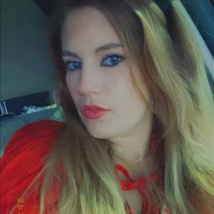 Meet your Posher, Kaitlin